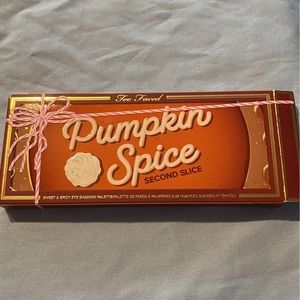 Too Faced Pumpkin pie second slice. New never used I just have too many palettes